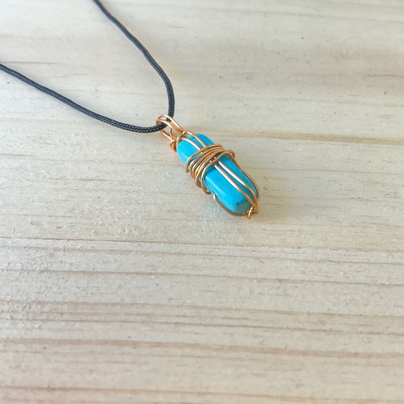 Wire wrap stone carnelian turquoise agate crystal cord necklace handmade boho - Picture 6 of 10